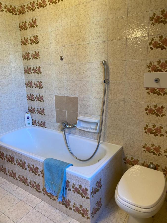 Casa Loria - Appartamento Con Giardino Сан-Мартино-ди-Кастроцца Экстерьер фото